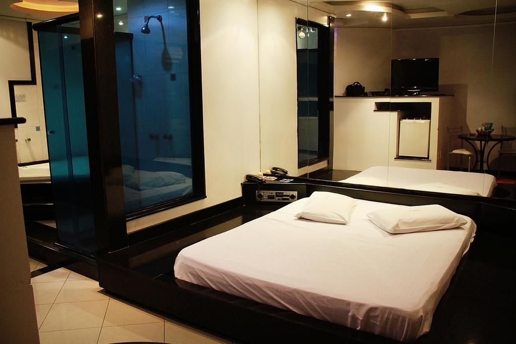 Motel Cozumel (Adults Only) Porto Alegre Quarto foto