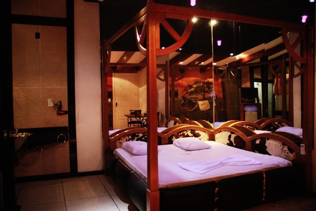 Motel Cozumel (Adults Only) Porto Alegre Quarto foto